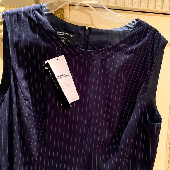 Amazing brand new Jone New York strips dress navy in white. Size : 14 - Picture 10 of 13